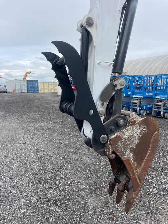 Bobcat E35i Mini Excavator with thumb