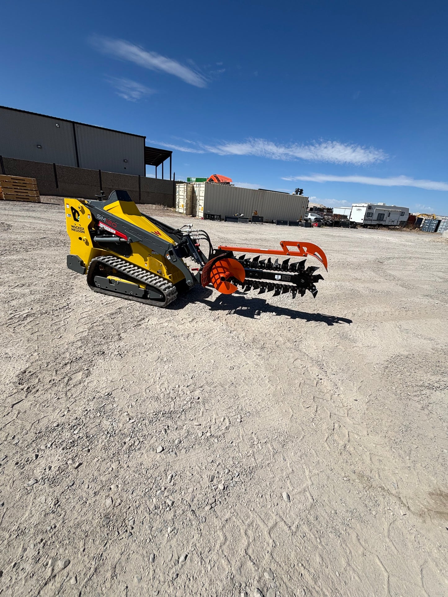 2025 GIYI GY-D380 24 in Mini Skid Steer Trencher