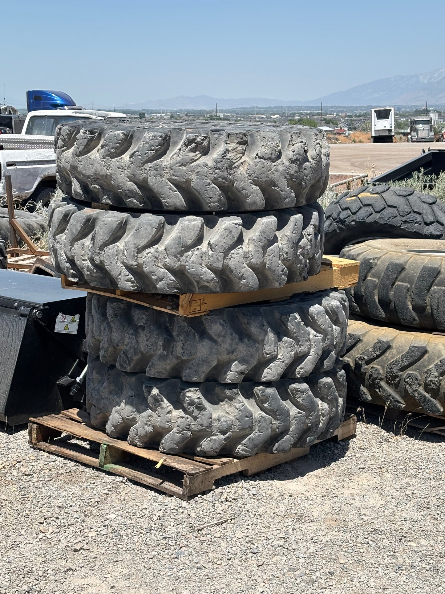 Used Solid Tires fits Skytrak, JLG, Genie, Skyjack Forklift