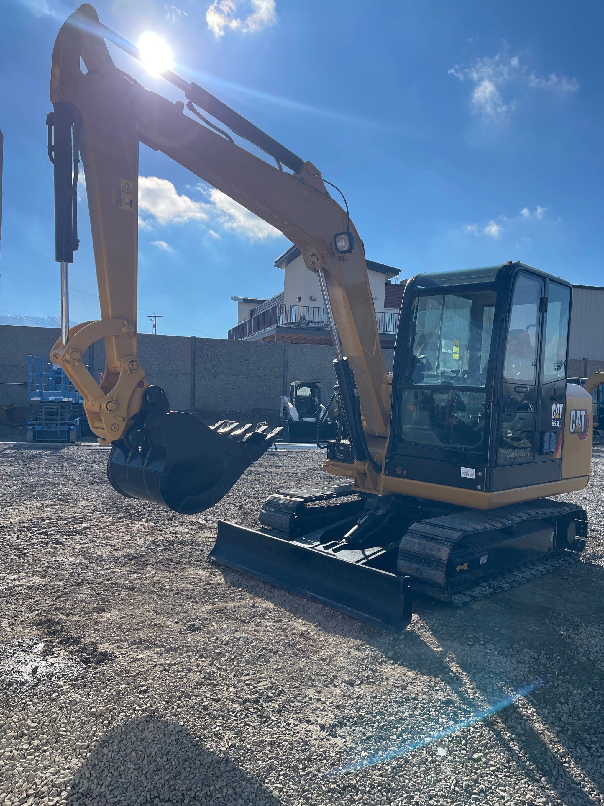Versi Rentals – 2020 Cat 305.5 Mini Excavator | 1,535 Hrs | 1-Yr Warranty – equipment for sale