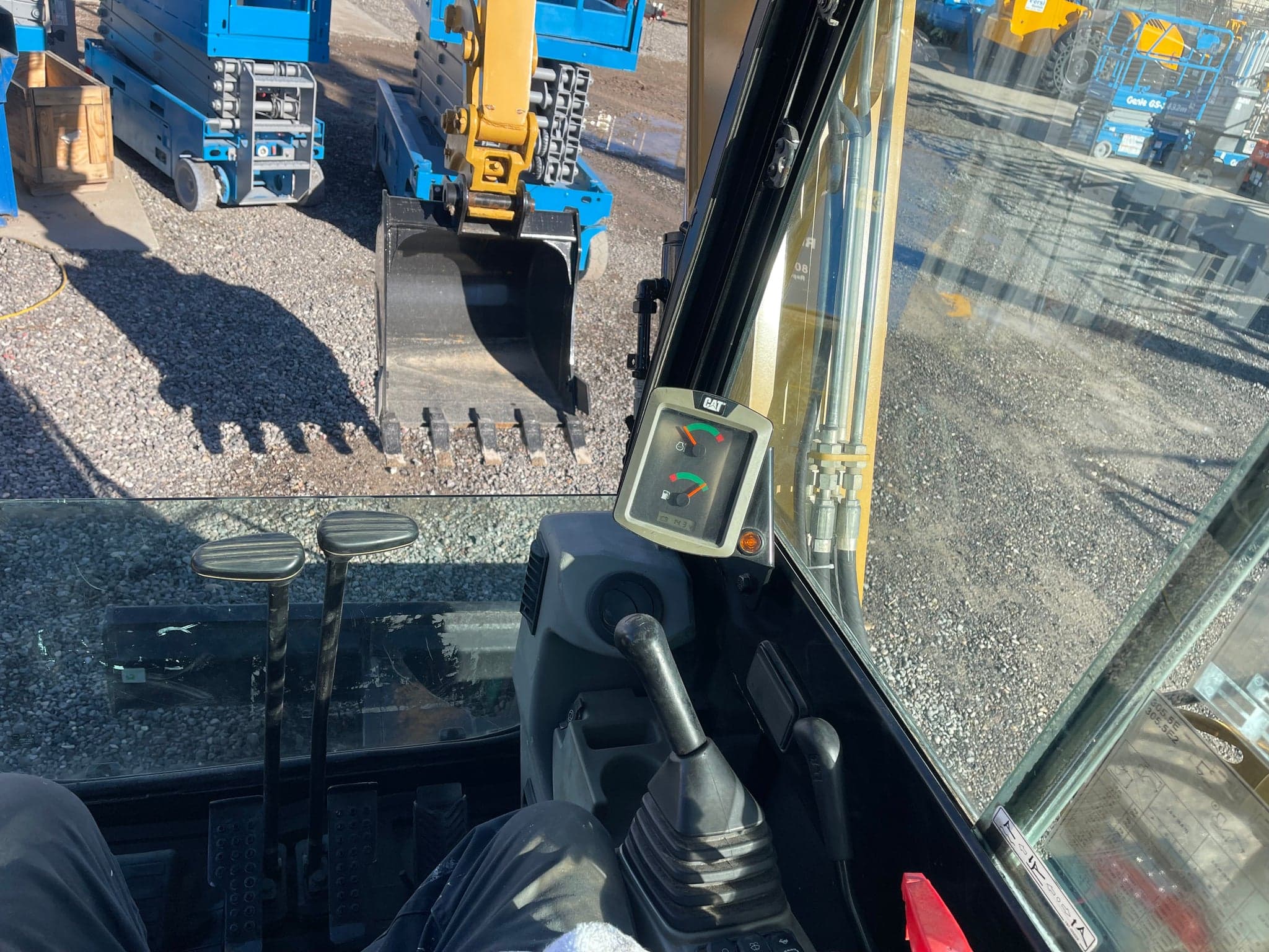 Versi Rentals – 2020 Cat 305.5 Mini Excavator | 1,535 Hrs | 1-Yr Warranty – equipment for sale – photo 17