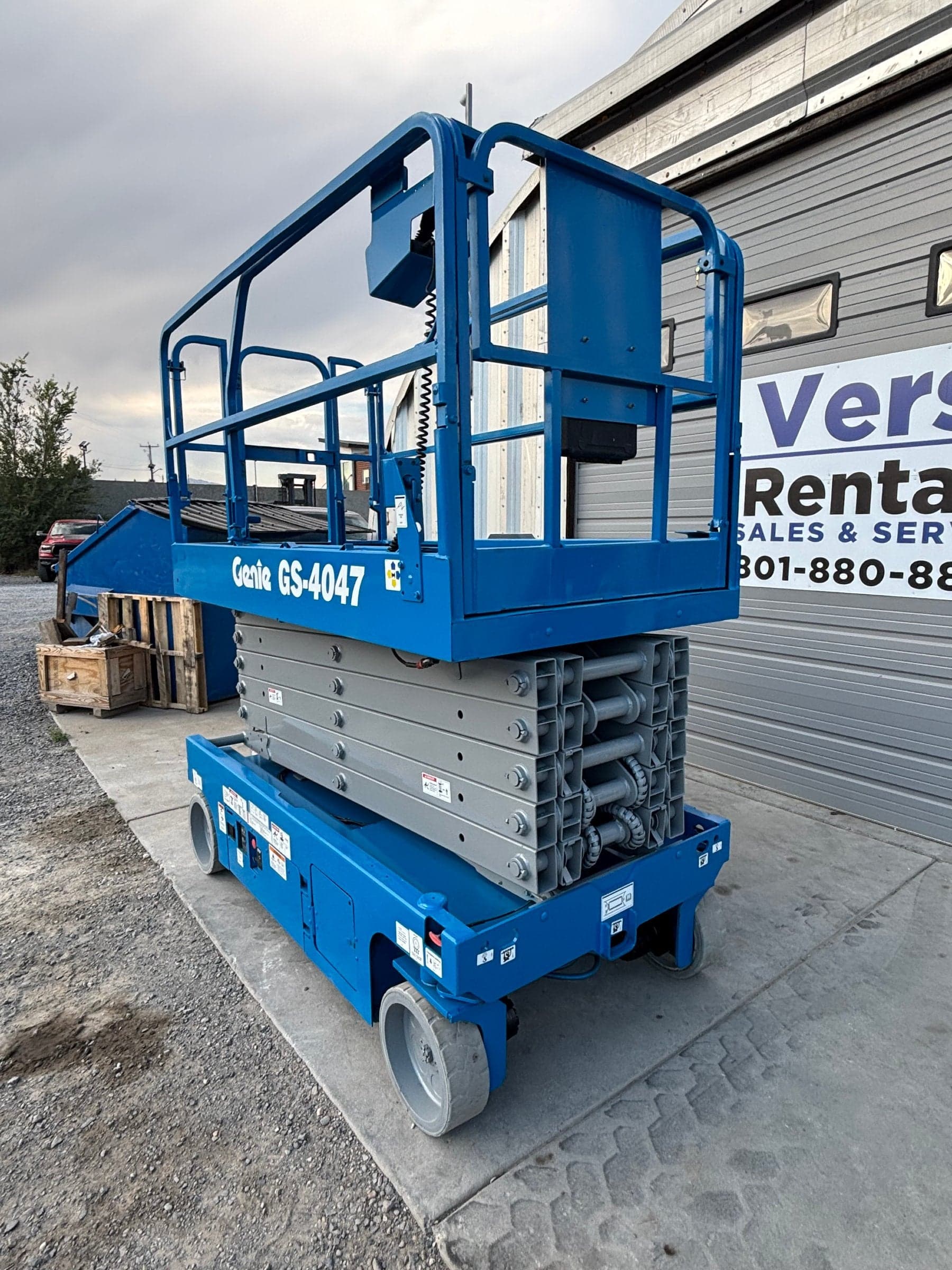 2017 Genie GS-3246 Scissor Lift | 452 Hours | 2-Yr Warranty| ID 3614 (copy)