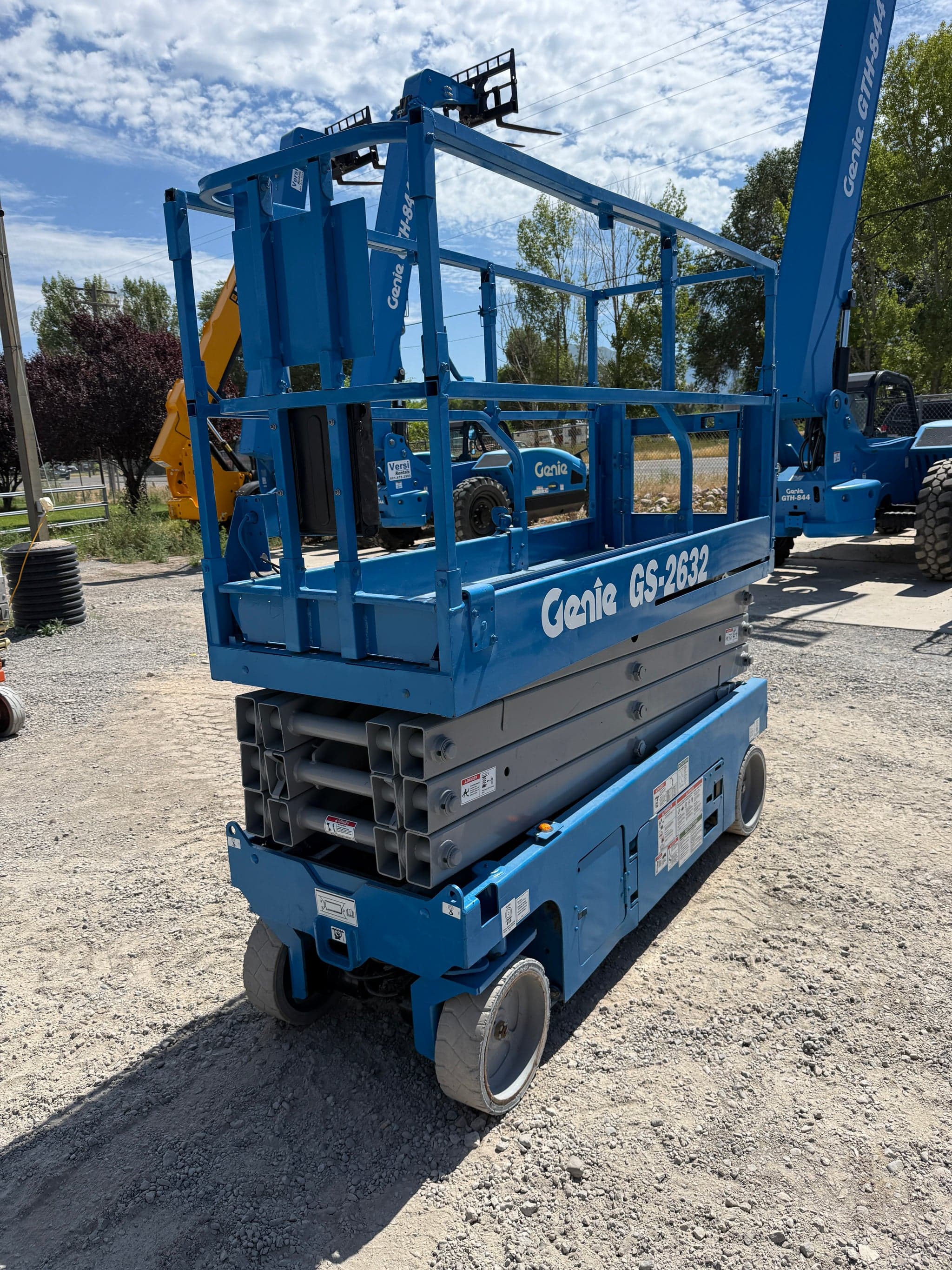 Versi Rentals – 2015 Genie GS-2632 Scissor Lift | 389 Hours | 2-Year Warranty | ID 5147 – equipment for sale