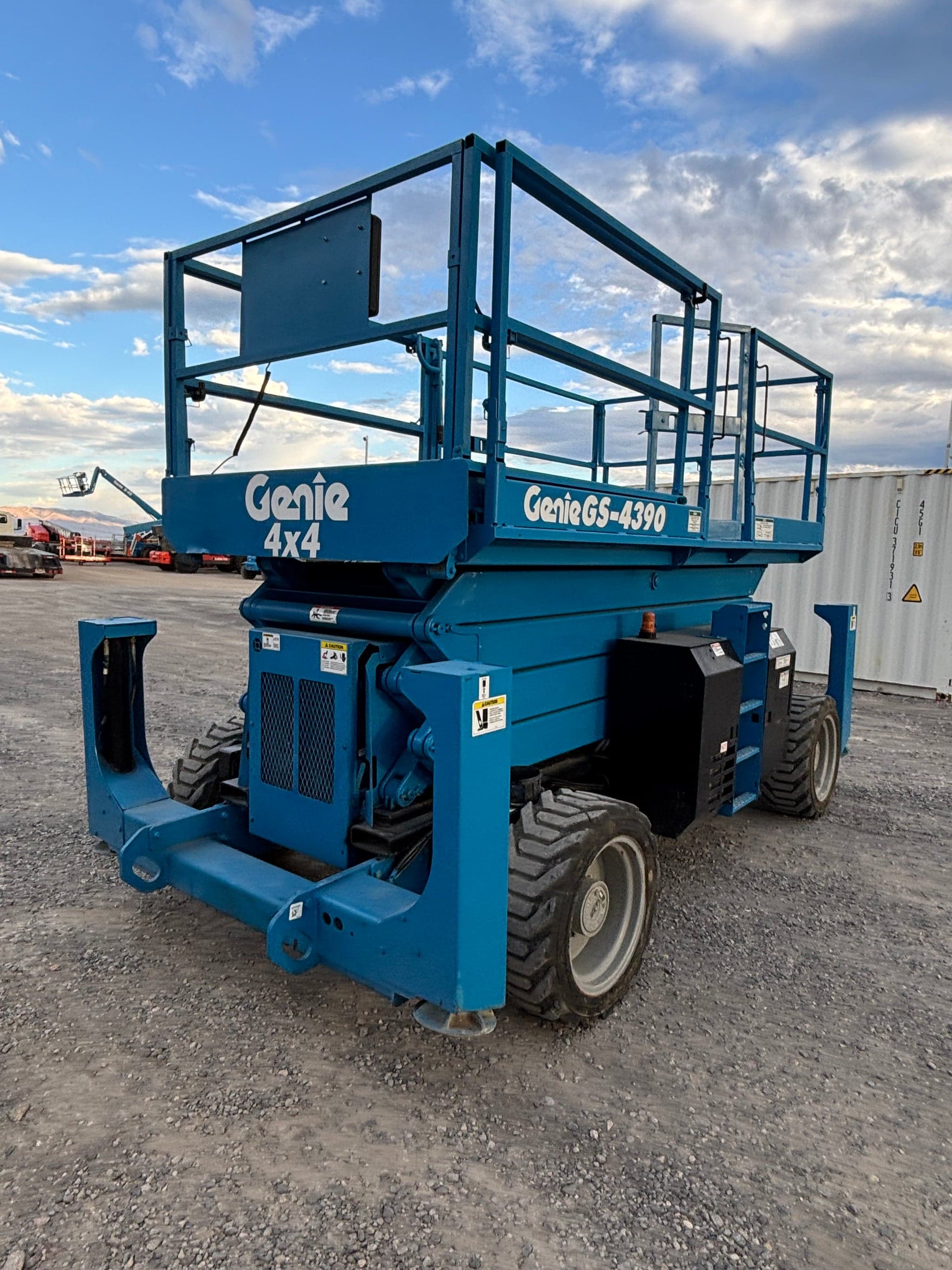 Versi Rentals – 2015 Genie GS 4390 RT Scissor Lift | 3,593 Hours | 1-Year Warranty – equipment for sale – photo 4