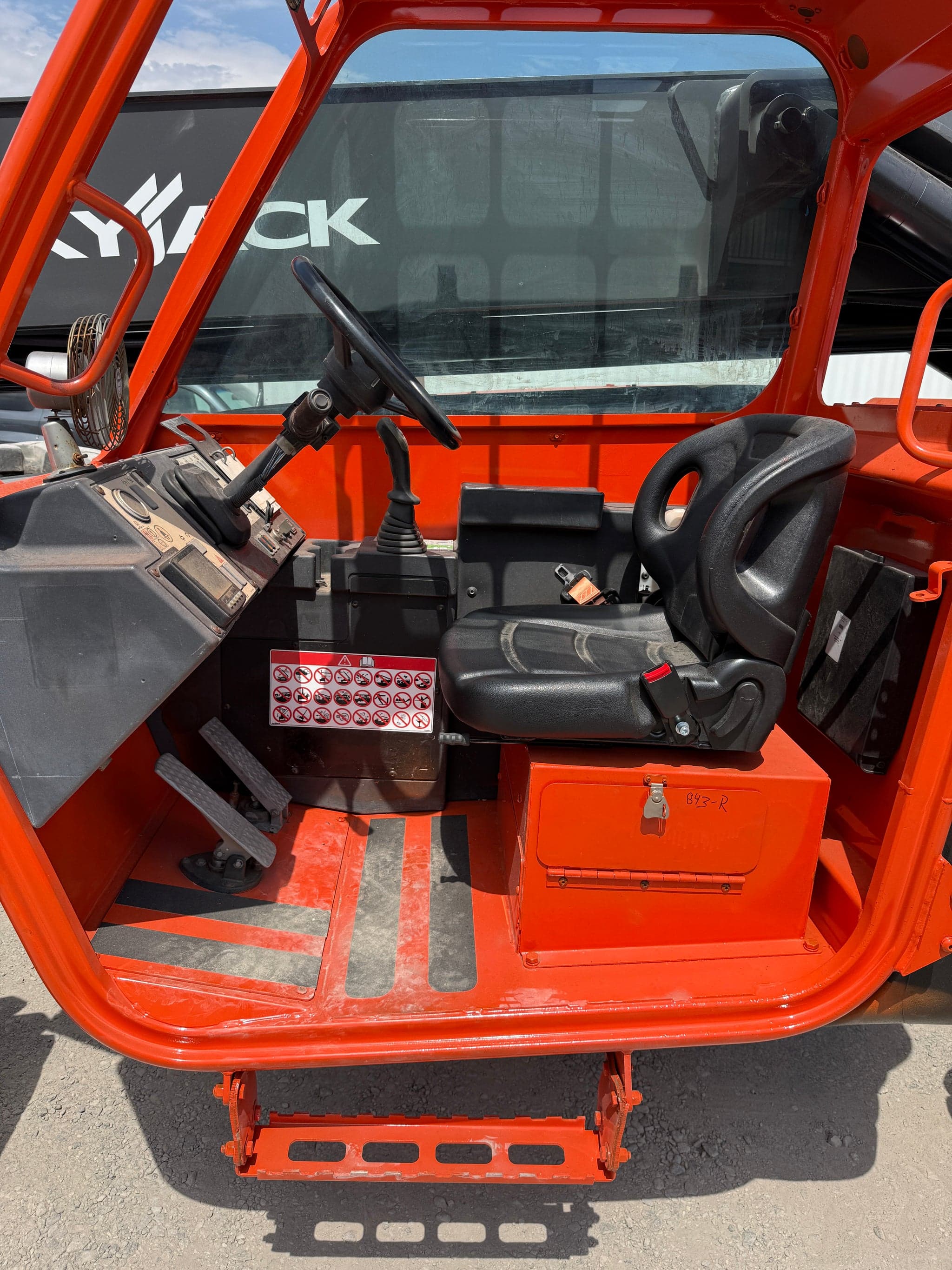 Versi Rentals – 2017 Skyjack SJ 843TH Telehandler/Forklift | 2,354 Hours | 1- Year Warranty – equipment for sale – photo 10