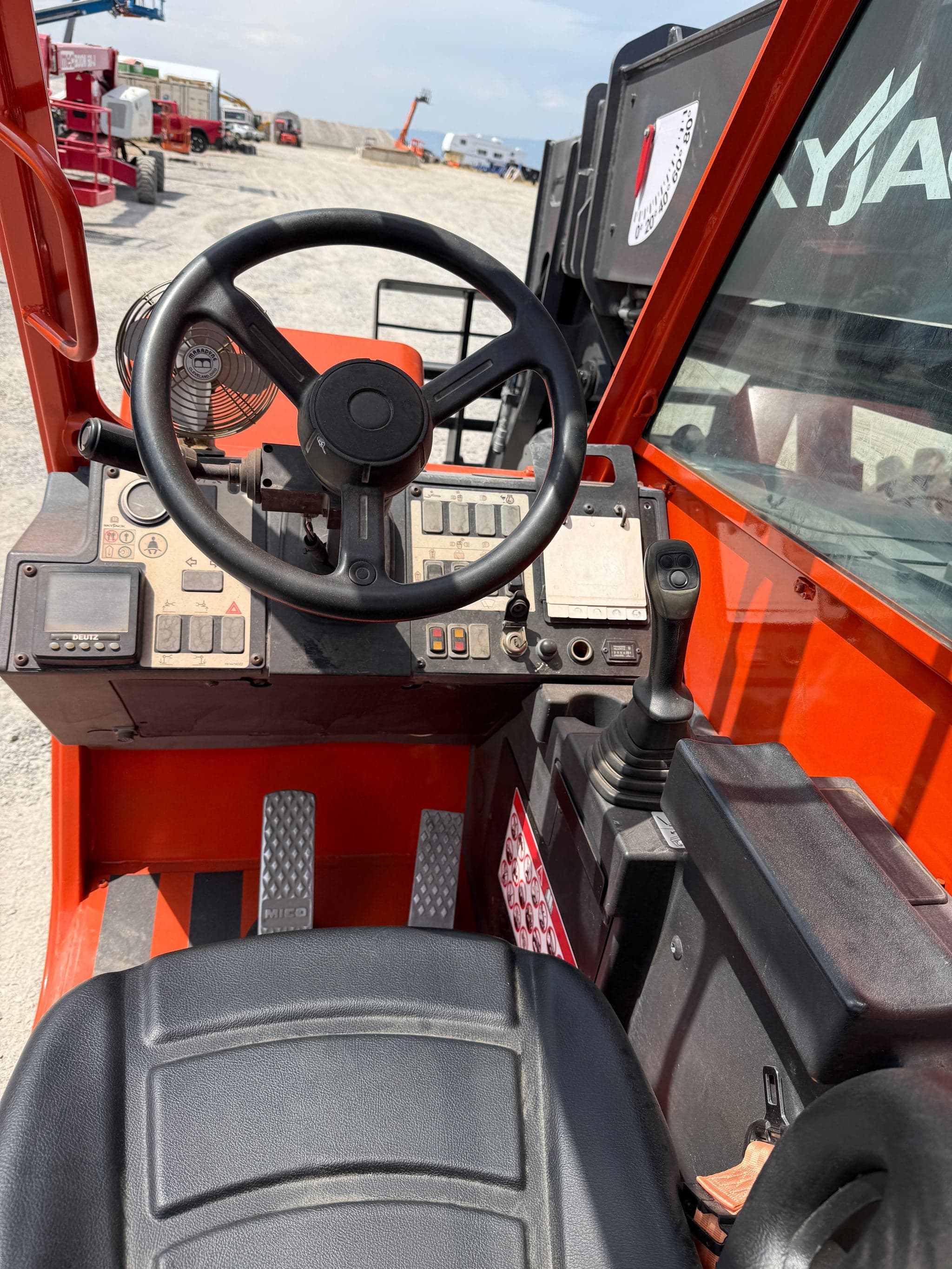 Versi Rentals – 2017 Skyjack SJ 843TH Telehandler/Forklift | 2,354 Hours | 1- Year Warranty – equipment for sale – photo 9