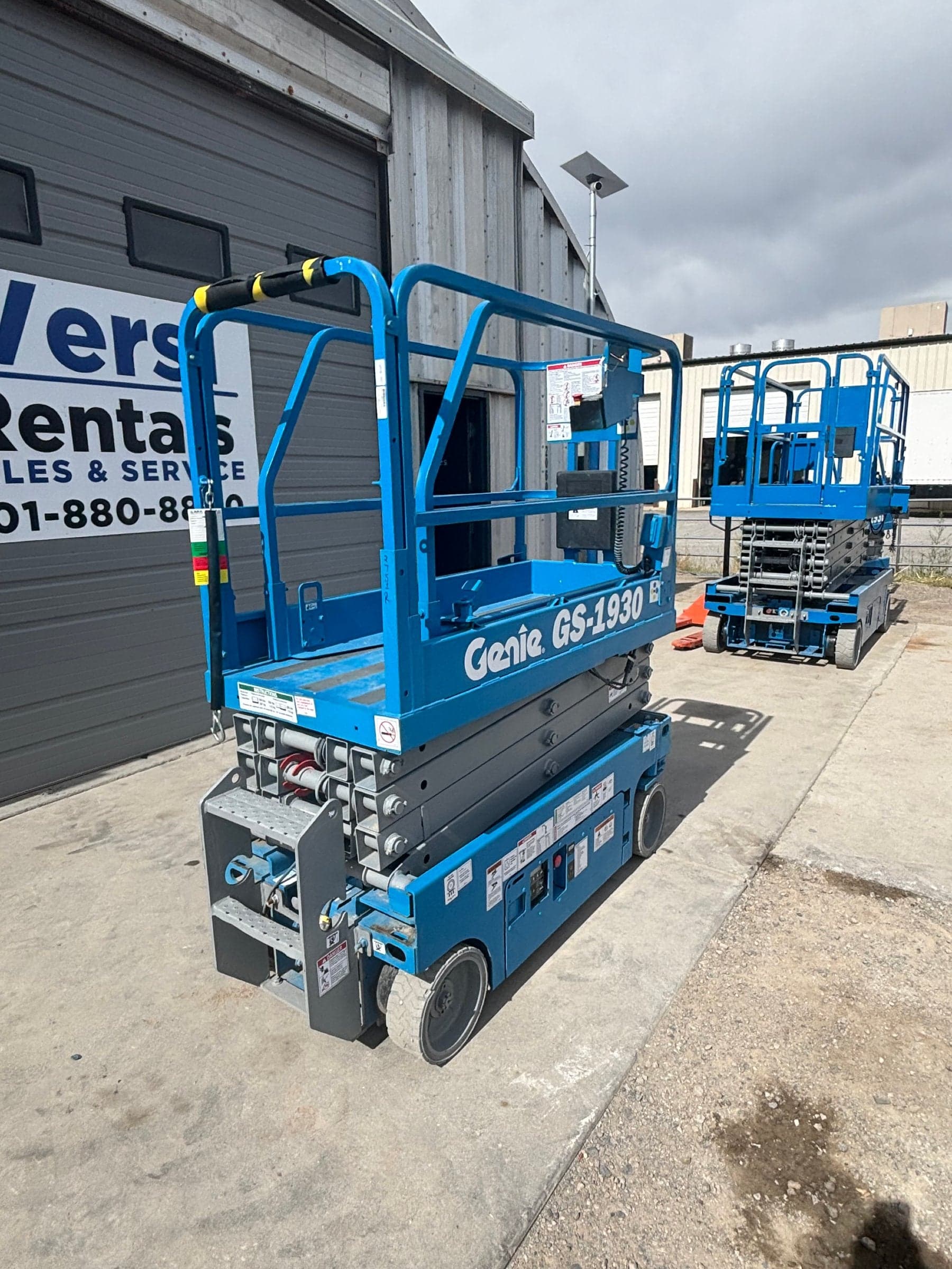 2018 Genie GS-1930 Scissor Lift | 287 Hours | 2-Year Warranty Included | ID 2751