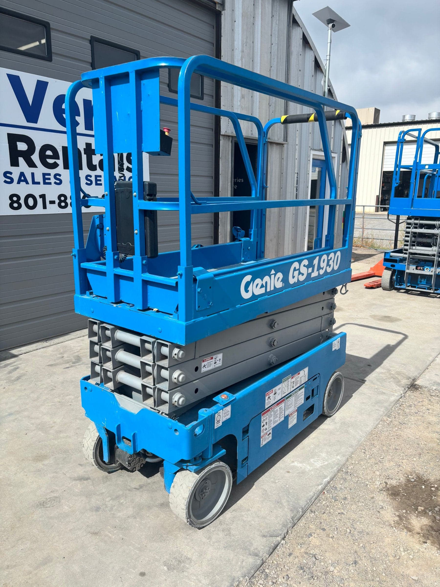 2018 Genie GS-1930 Scissor Lift | 287 Hours | 2-Year Warranty Included | ID 2751