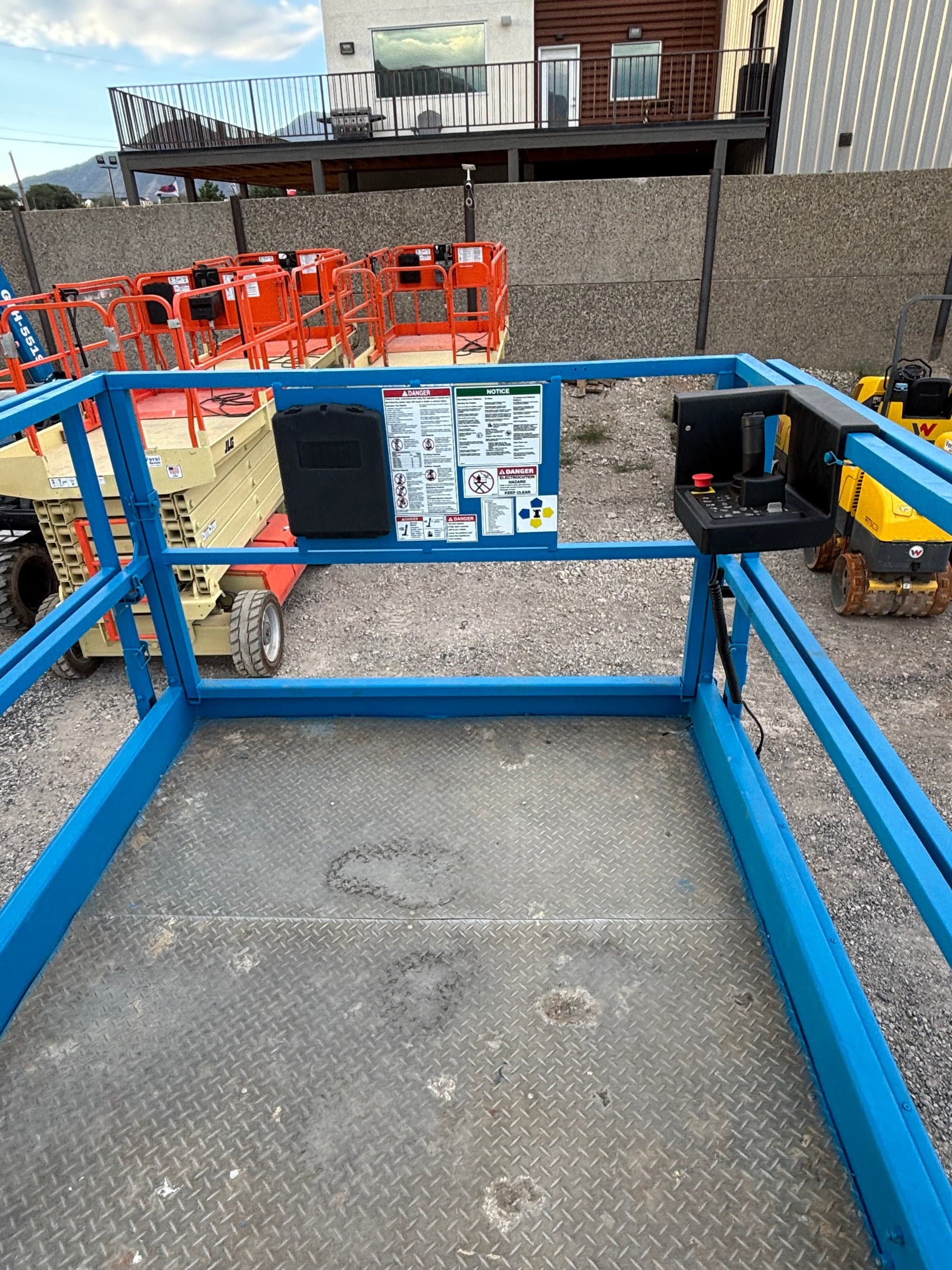 Versi Rentals – 2015 Genie GS 4390 RT Scissor Lift | 3,593 Hours | 1-Year Warranty – equipment for sale – photo 10