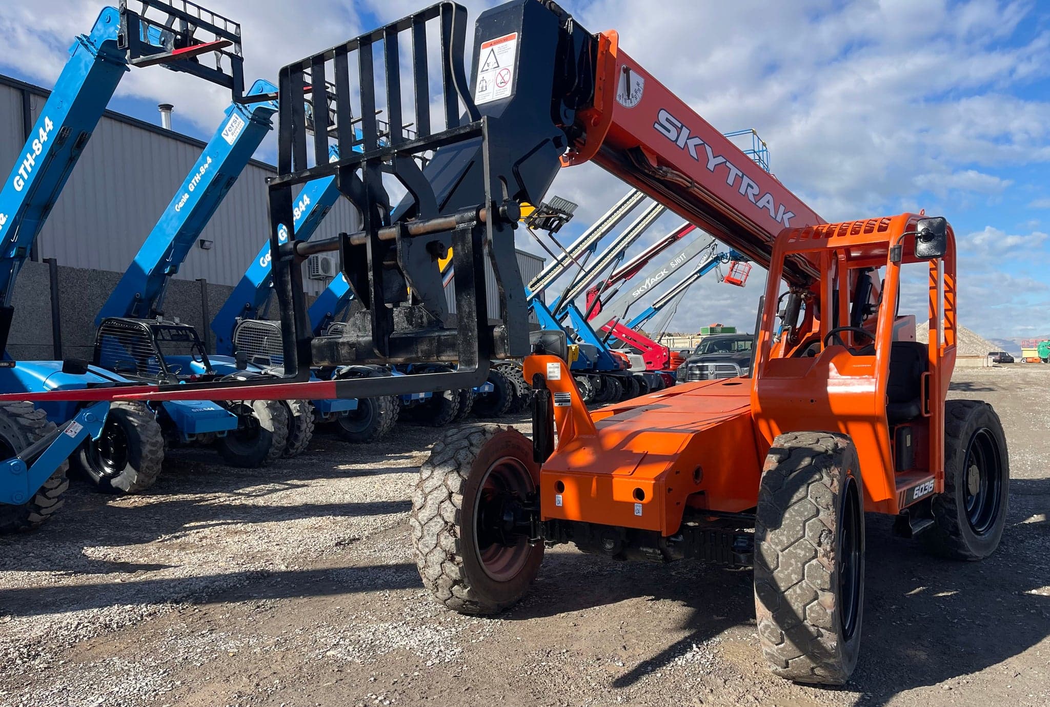 Versi Rentals – 2017 Skytrak 6036 Telehandler/Forklift | 2,173 Hours | 1-Year Warranty Included | ID 2832 – equipment for sale