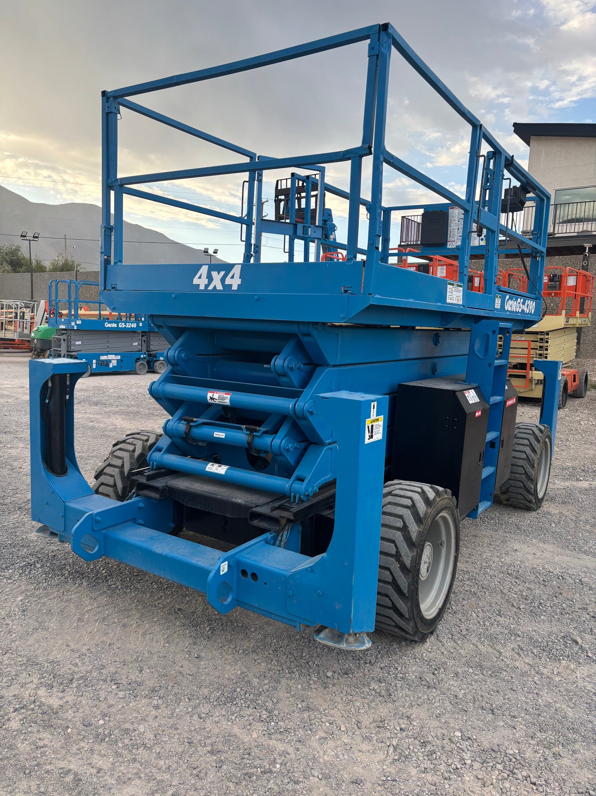 Versi Rentals – 2015 Genie GS 4390 RT Scissor Lift | 3,593 Hours | 1-Year Warranty – equipment for sale – photo 2