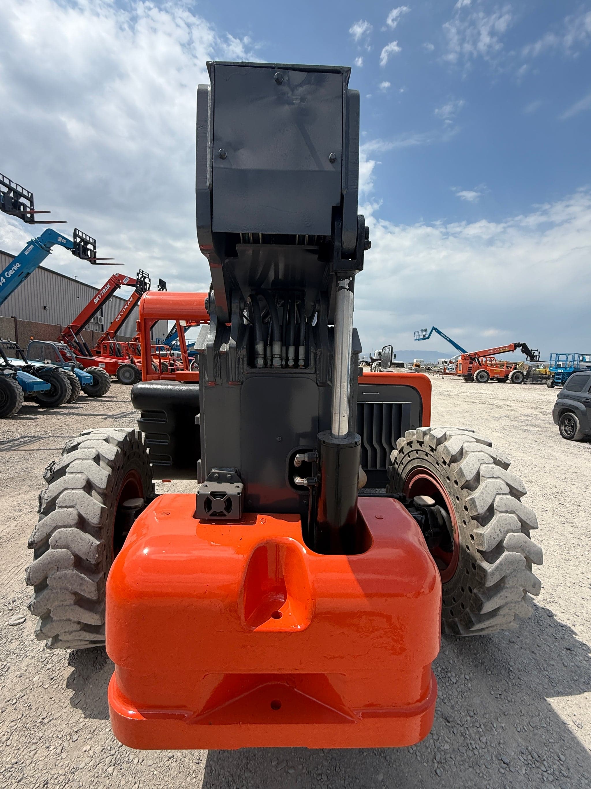 Versi Rentals – 2017 Skyjack SJ 843TH Telehandler/Forklift | 2,354 Hours | 1- Year Warranty – equipment for sale – photo 11