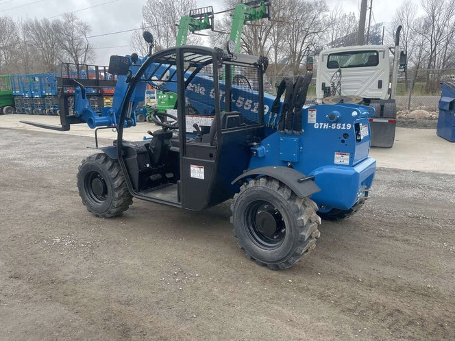 2025 New! *In Stock* Genie GTH-5519 5500 lbs 19' Reach Forklift Forklift/Telehandler
