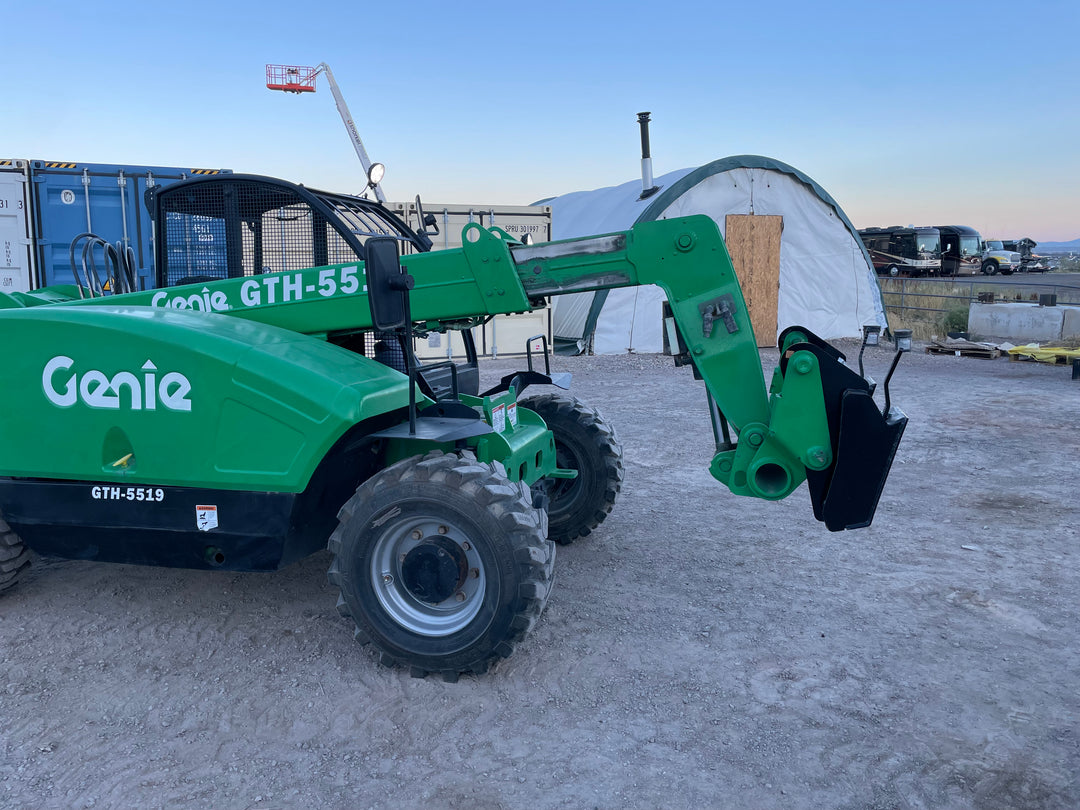 19 ft 2015 Genie GTH-5519 -Warranty- Forklift Telehandler-Hrs. 1680- (id.3475)