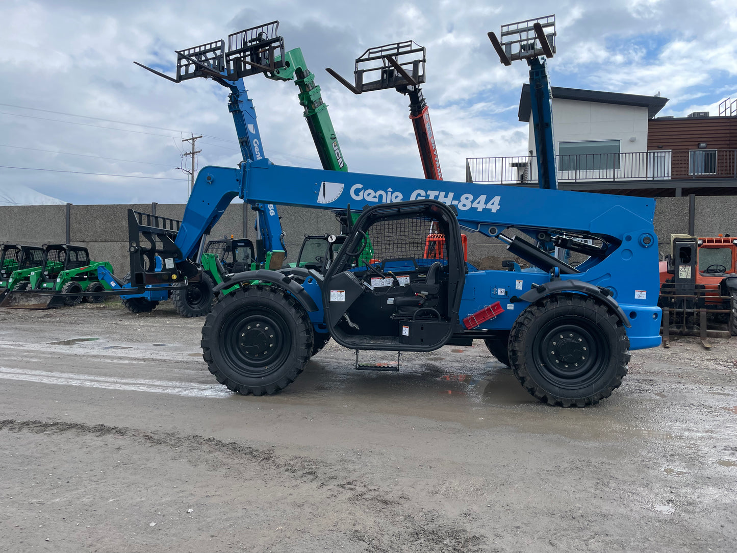 2024 New! Genie GTH-844D (44')-In Stock- Forklift/Telehandler (id.5384)