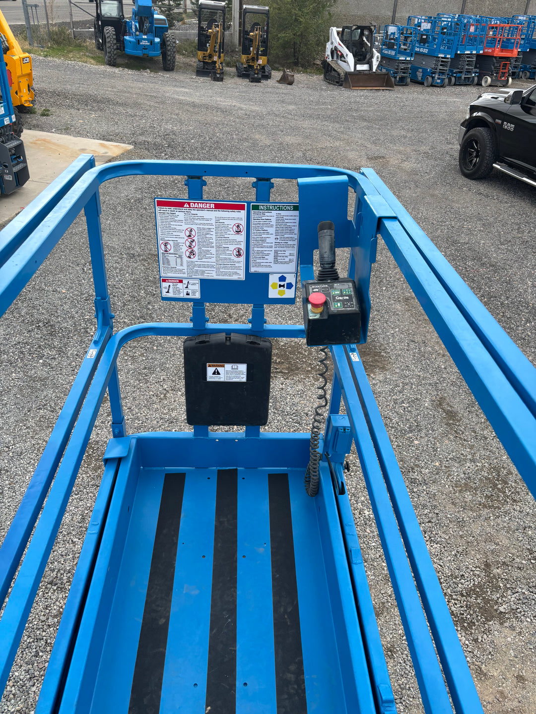 2017 Genie GS-2632 26' -2 yr Warranty- Scissorlift (id.0899a)