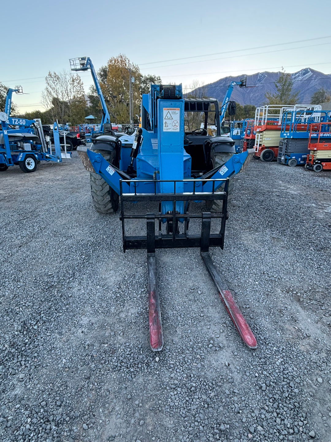 2018 Genie GTH-1056 -Warranty- Forklift Telehandler (id.12821b)