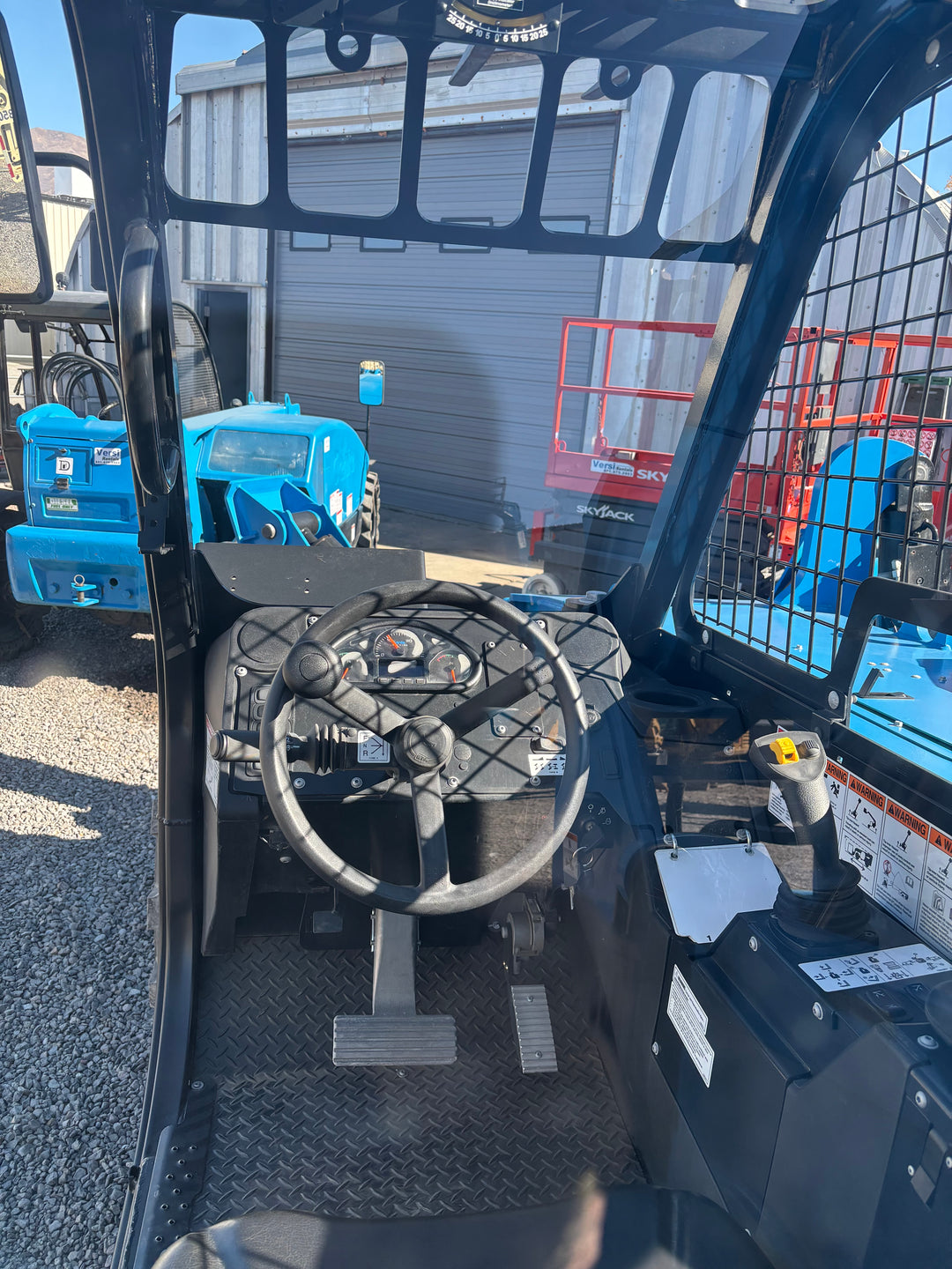 2025 New! *In Stock* Genie GTH-1056 Forklift Telehandler (id.7873b)