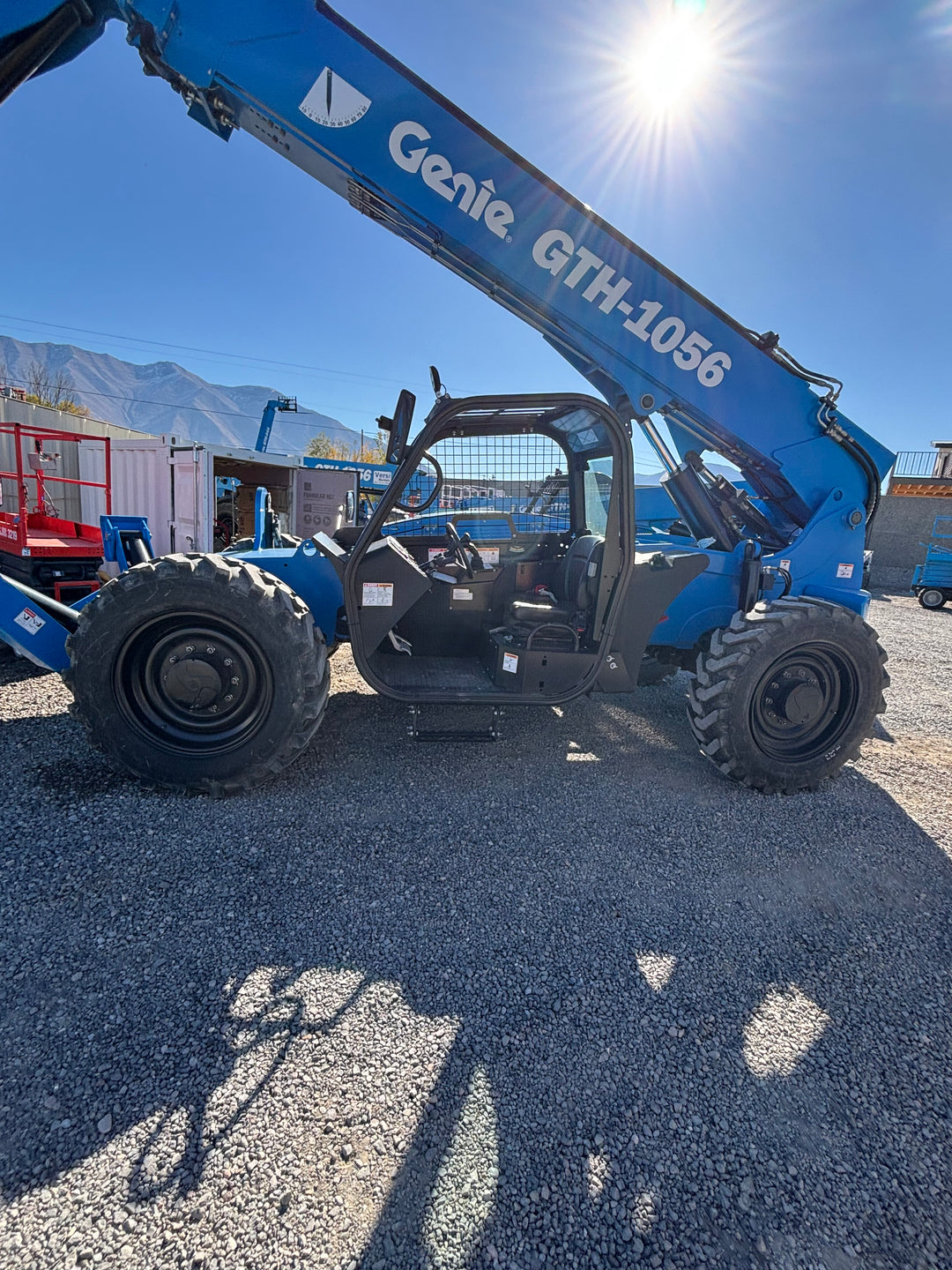 2025 New! *In Stock* Genie GTH-1056 Forklift Telehandler (id.7873b)