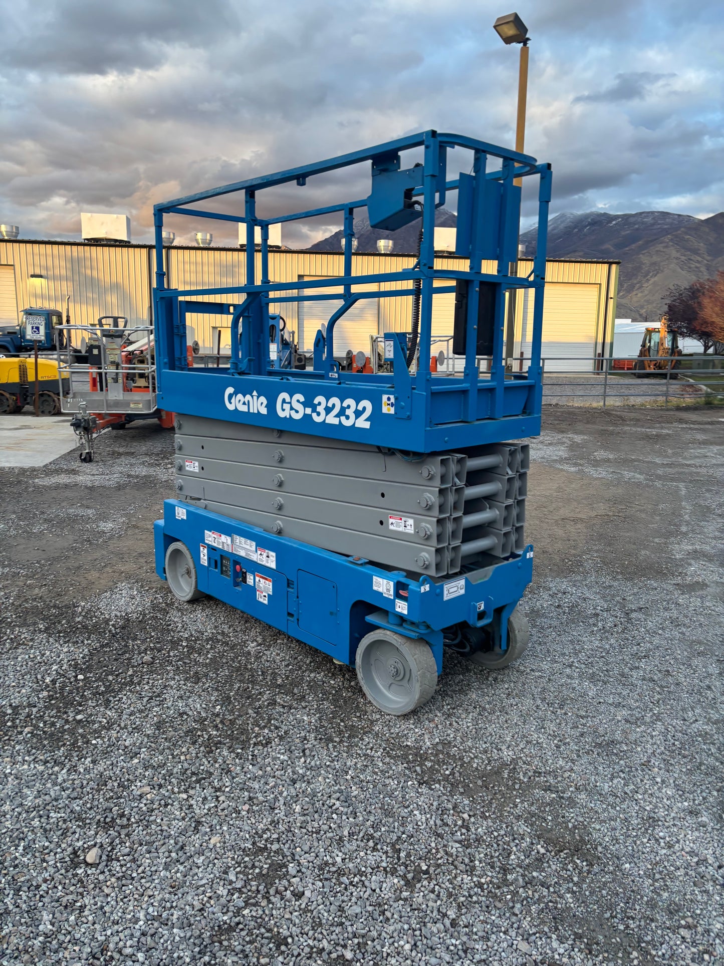 2018 Genie GS-3232 (32') -2 yr Warranty- Scissorlift (id.0037)