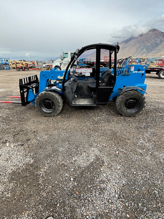 2018 Genie GTH-5519 (19') *Warranty* Forklift Telehandler (id.7394)