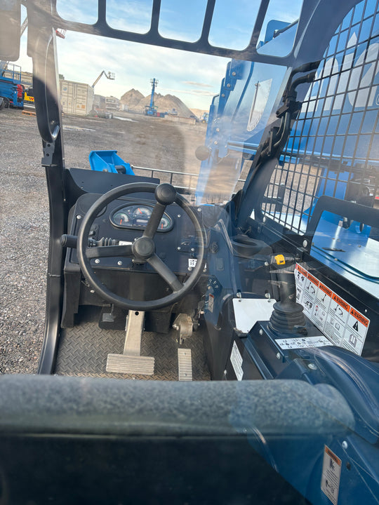 2025 New! *In Stock* Genie GTH-1056 Forklift Telehandler (id.7873b)