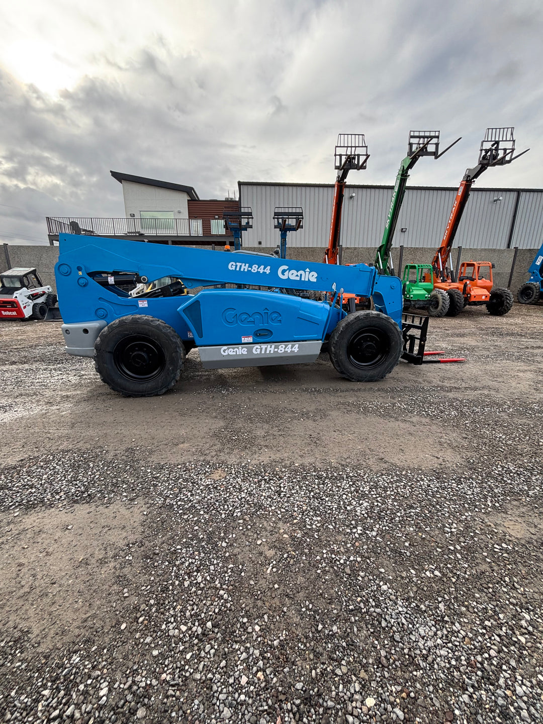 2013 Genie GTH-844 Forklift Telehandler *1 Yr Warranty* Forklift Telehandler (id.6910)