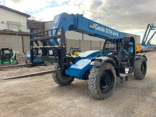 2017 Genie GTH-844 -Warranty- Forklift Telehandler (id 1118d)