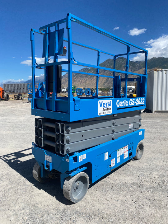 26' 2014 -Warranty- Genie 2632 26' Scissorlift (id.6098)