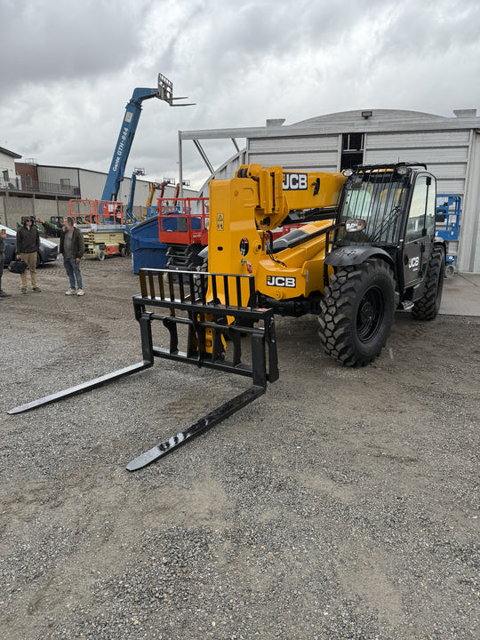 2024 New! JCB 509-42 Enclosed Cab Forklift Telehandler (id.4927)