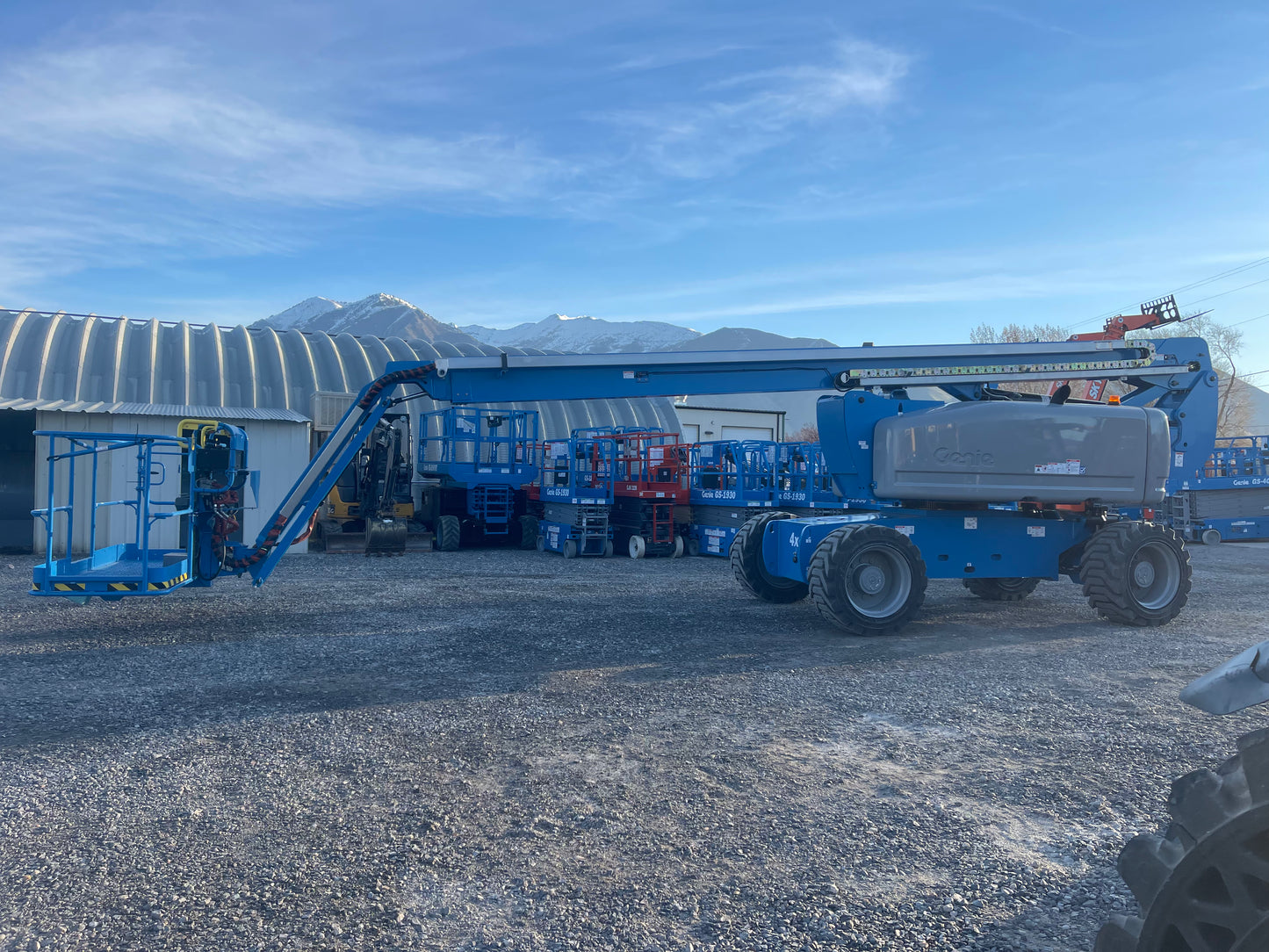 2025 New! Genie Z80/60 (80') Boomlift Manlift