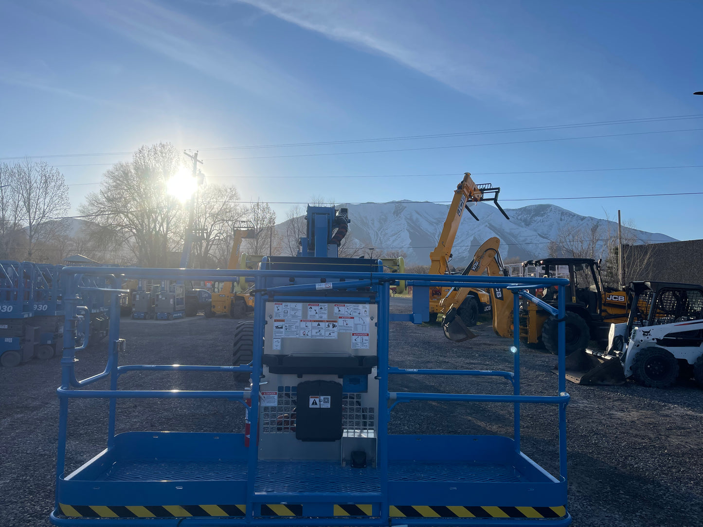 2025 New! Genie Z80/60 (80') Boomlift Manlift