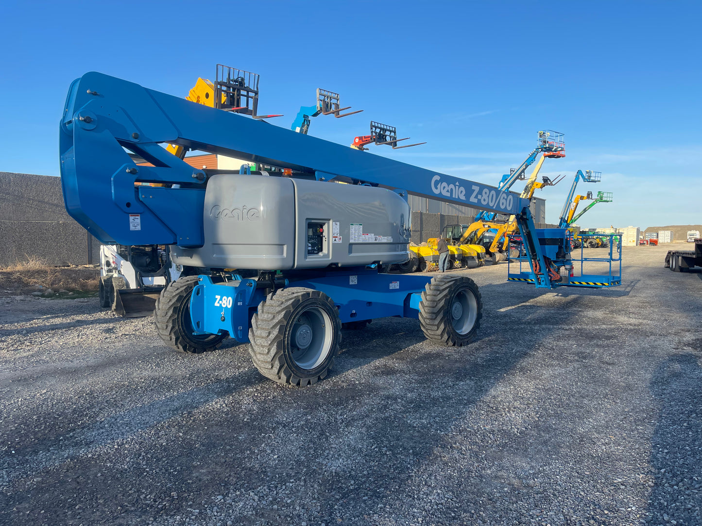 2025 New! Genie Z80/60 (80') Boomlift Manlift