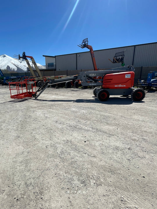 2014 Skyjack SJ63AJ -Hrs.1709-Articulating Boomlift Manlift