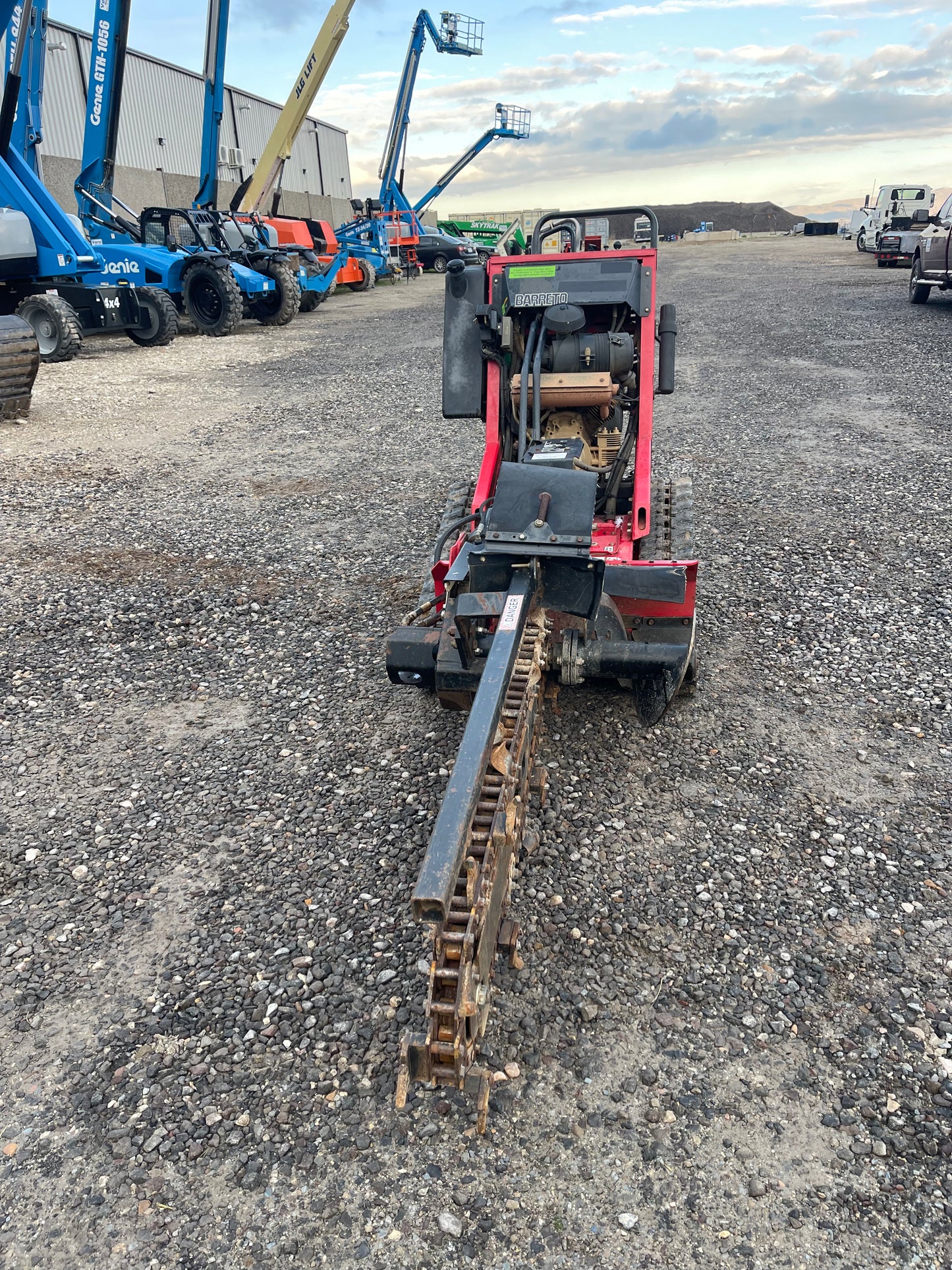 2017 Barreto Tracked Trencher 36" (RTK0830)