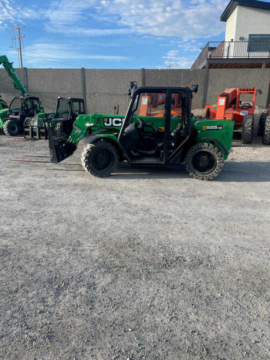 19 ft 2015 JCB 525-60 Forklift Telehandler-Hrs. 1705- (id.9913)