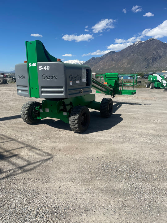 2016 Genie S40 Boomlift/Manlift For Sale