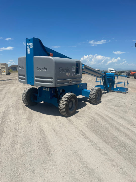 2012 Genie S45 45' Boomlift/Manlift For Sale