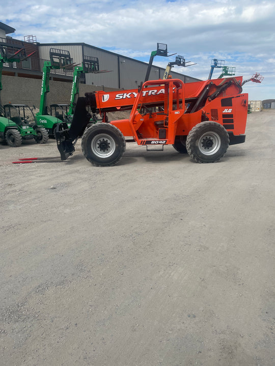 42 ft 2015 Skytrak 8042 Forklift Telehandler -Hrs. 2216- (id 0100)