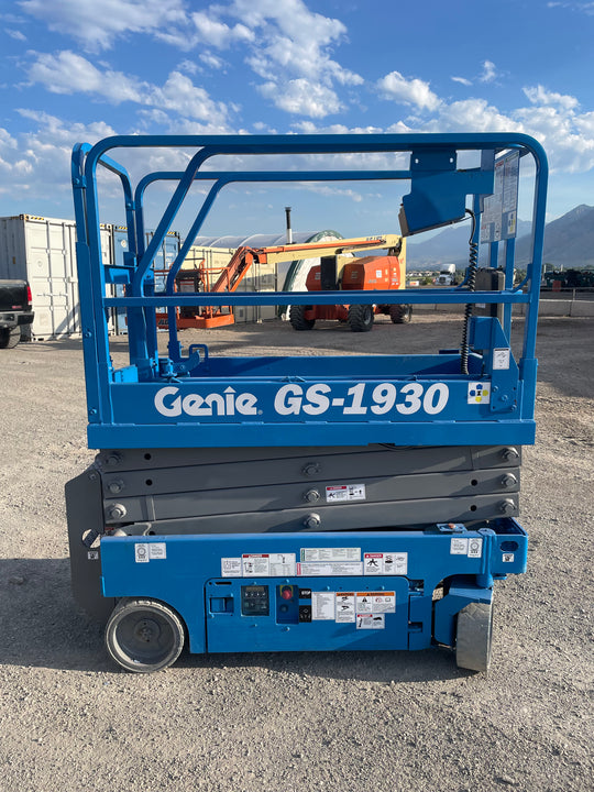 19' 2017 Genie GS-1930 Scissor Lift -One Year Warranty- (id.3157)