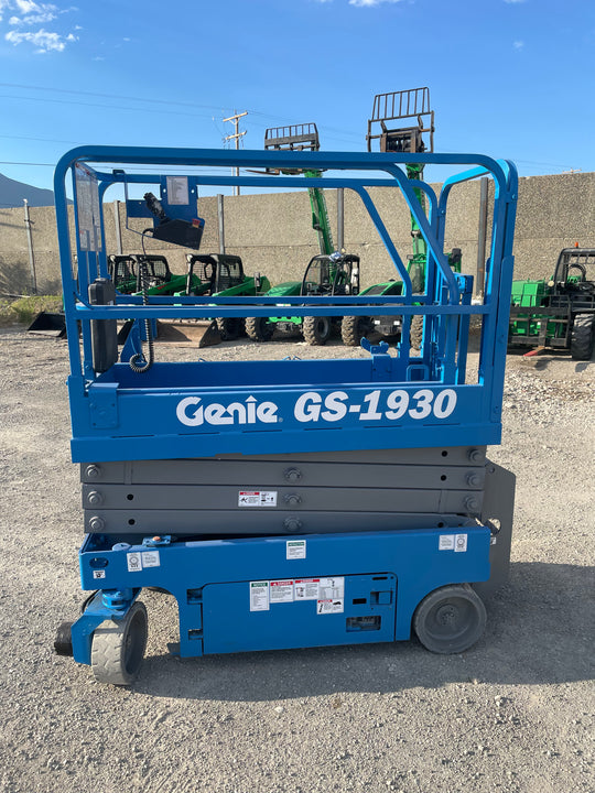 19' 2017 Genie GS-1930 Scissor Lift -One Year Warranty- (id.3157)