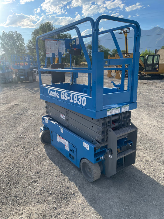 19' 2017 Genie GS-1930 Scissor Lift -One Year Warranty- (id.3157)