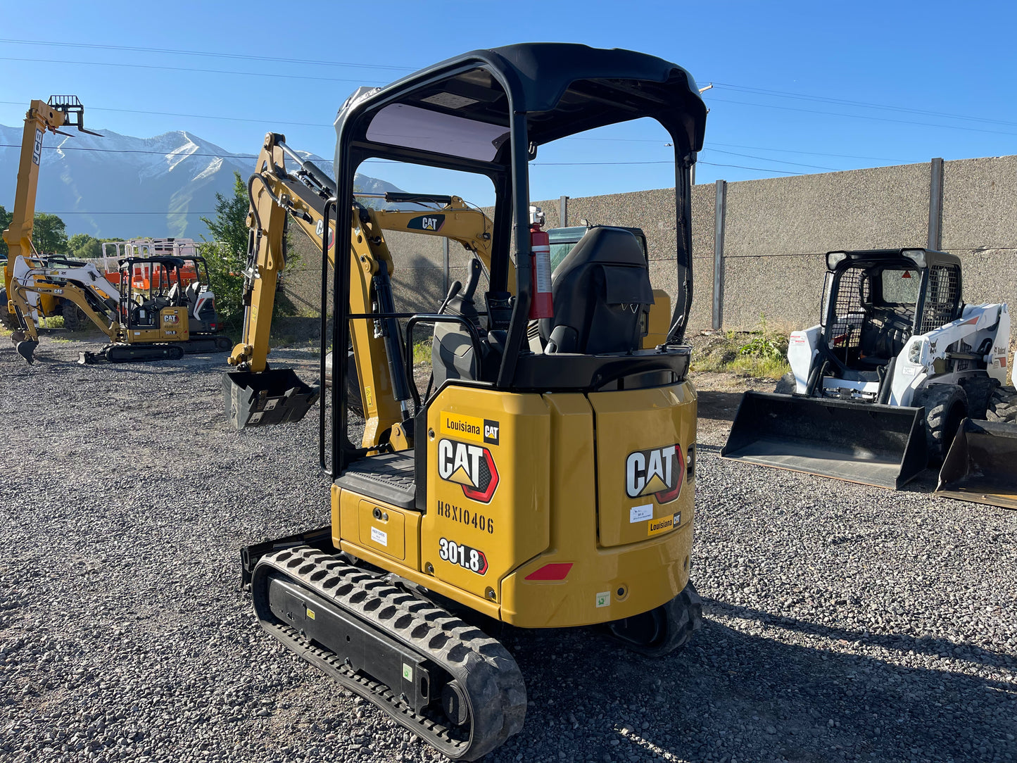 2023 Cat 301.8  Mini Ex -22.2 Hours- (Id.0372)