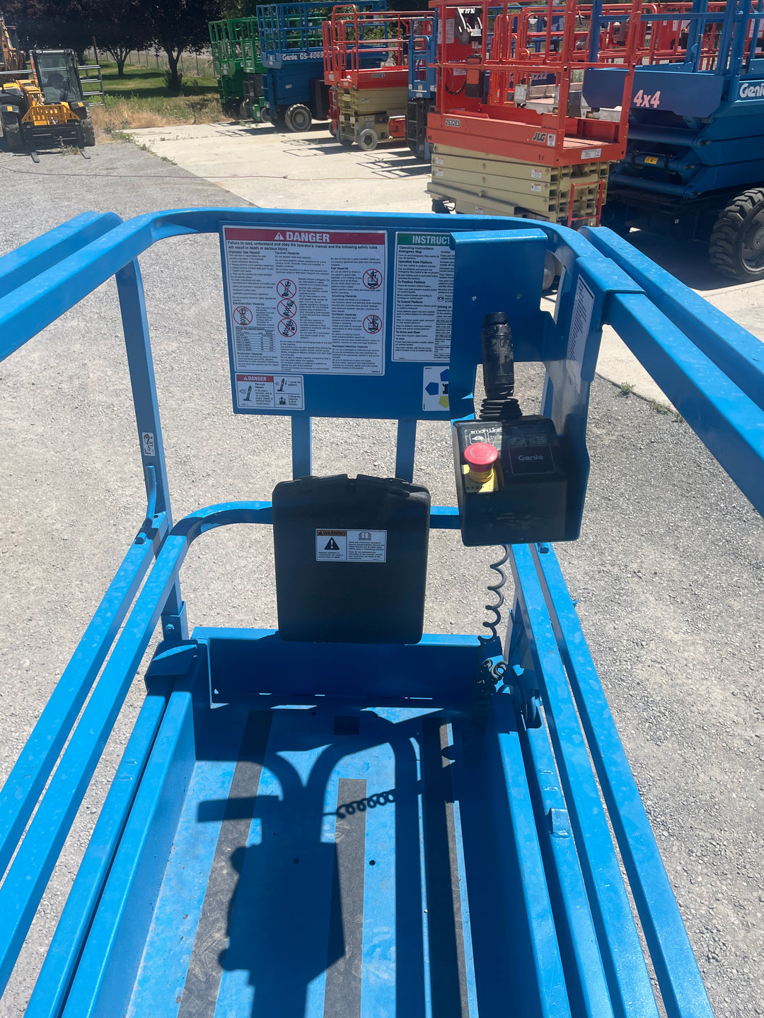 19' 2017 Genie GS-1930 Scissor Lift -One Year Warranty- (id.5064)