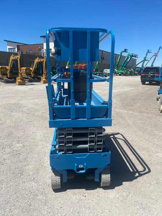 19' 2017 Genie GS-1930 Scissor Lift -One Year Warranty- (id.5064)