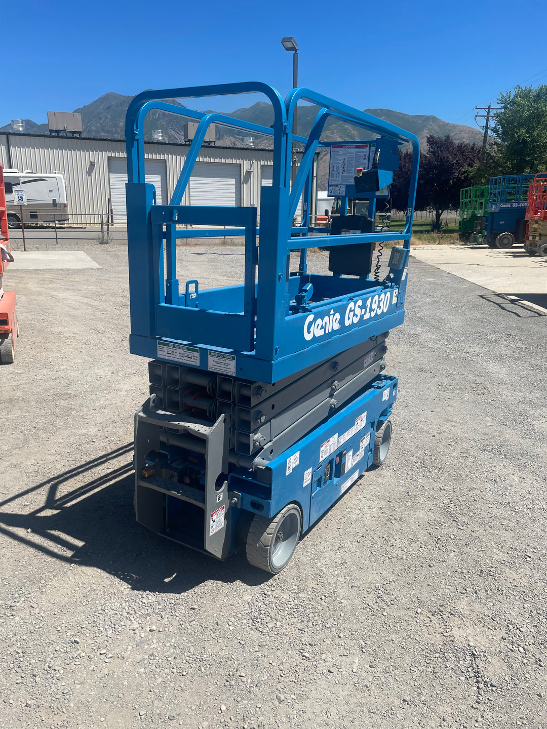 19' 2017 Genie GS-1930 Scissor Lift -One Year Warranty- (id.5064)