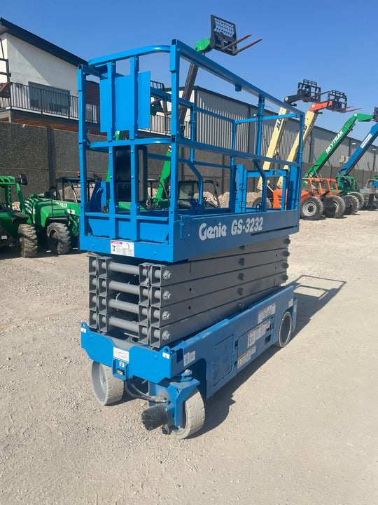 32' 2017 Genie GS-3232 (32') Scissorlifts  -One Year Warranty- (id.3989)