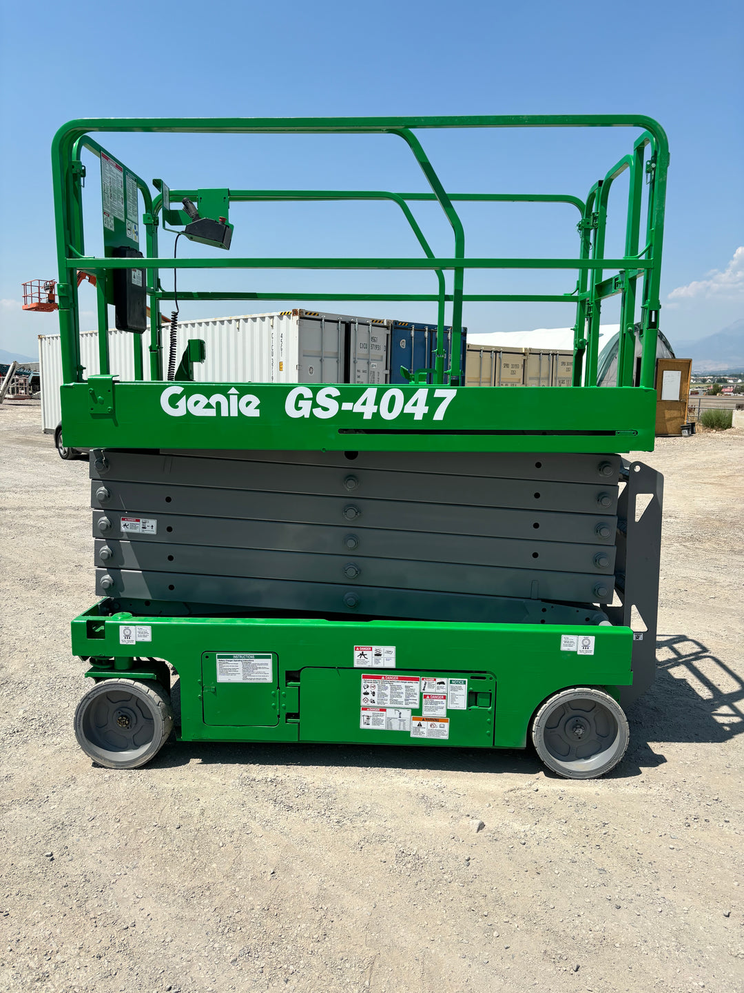 40' 2017 Genie GS-4047 Scissorlifts  (One Year Warranty) (id.1598)