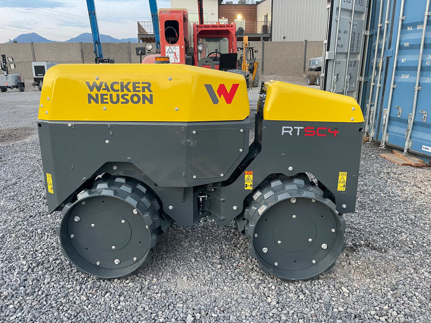 2025 New! *In Stock* Wacker Neuson RTD-SC4 Standard 32" Trench Compactor