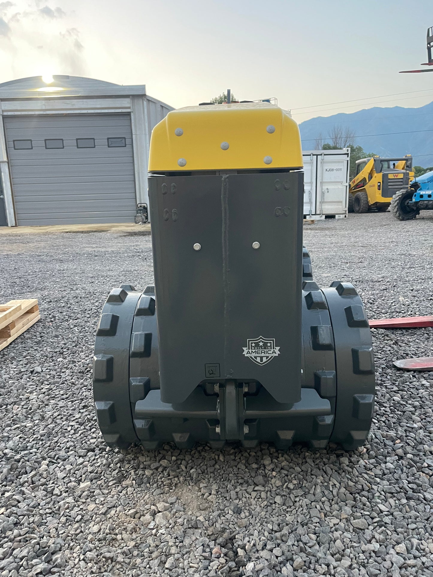 2025 New! *In Stock* Wacker Neuson RTD-SC4 Standard 32" Trench Compactor